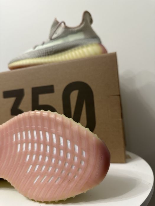 Yeezy 350 Boost  - Citrin