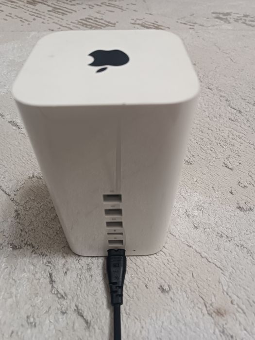 Роутер APPLE AirPort
