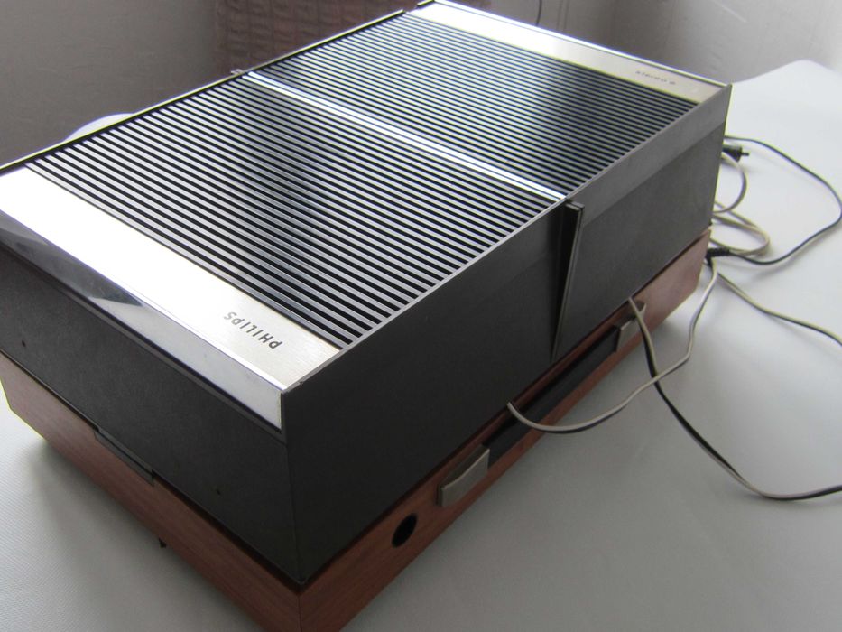 Грамофон -- Philips