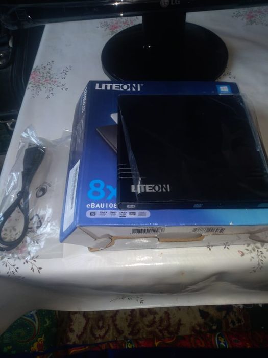 Компьютерный экран новый