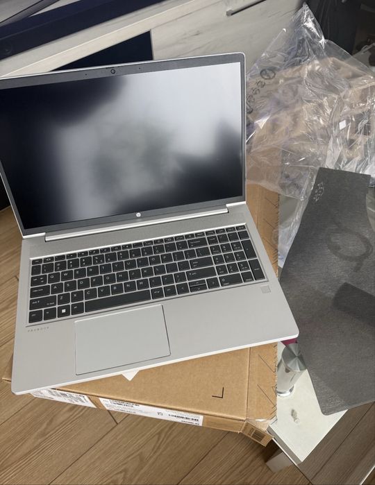Laptop HP ProBook 455 G9 – Nou