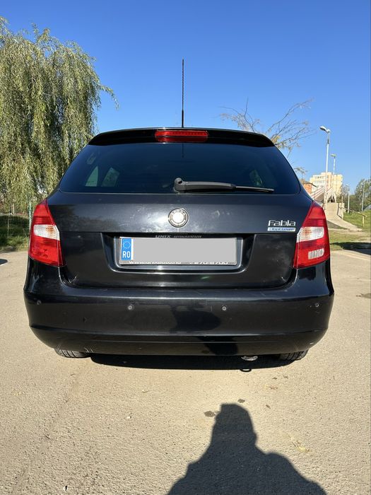 SKODA Fabia 2010 — imagine 4