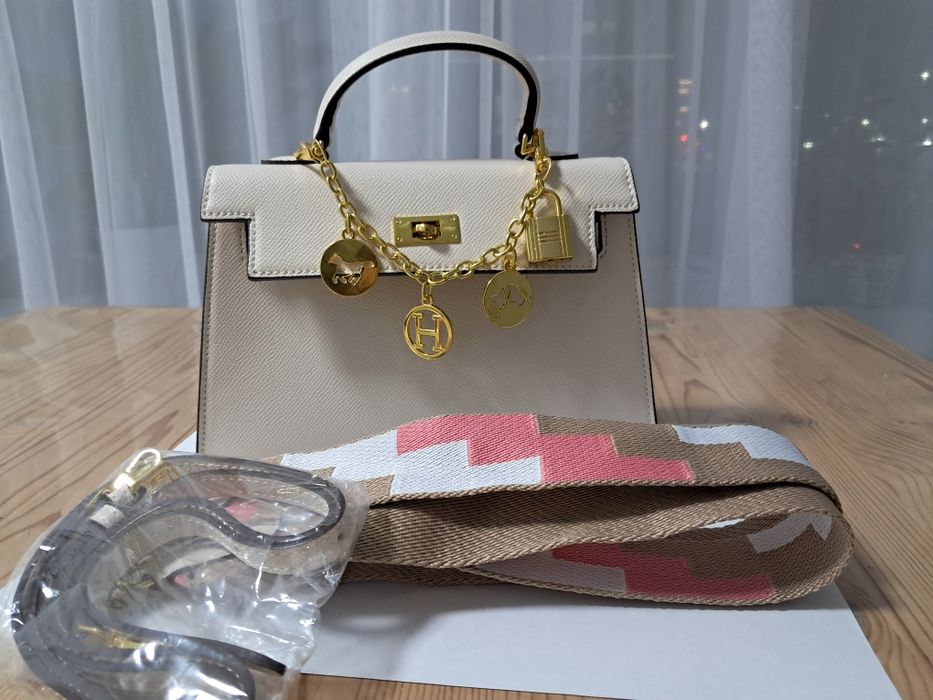 Продам сумочку женскую