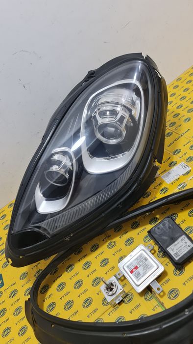 Far xenon adaptiv dinamic Porsche Macan 95b GTS Turbo America
