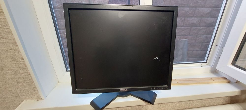 Монитор dell e190s