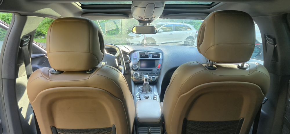 Citroen DS5 1.6 200 cp benzină, 82000 km