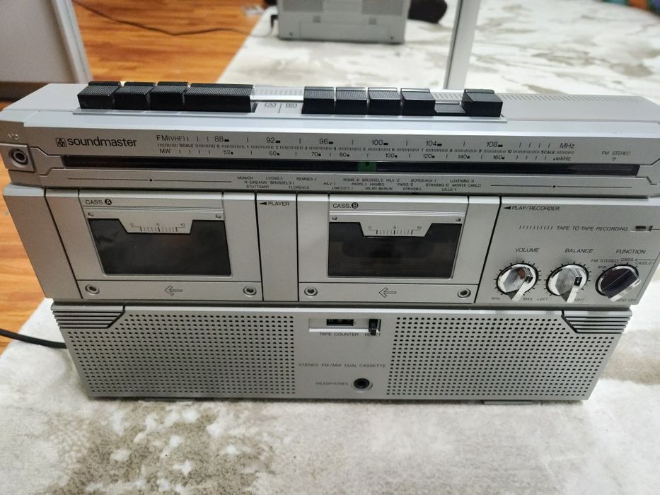 Casetofon vintage Sound master