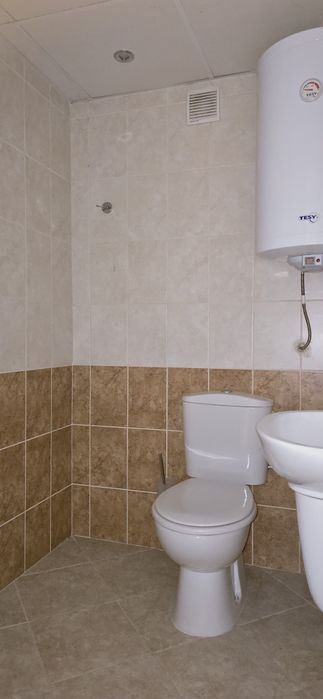 Двуетажна тухлена къща в гр. Долна  Оряховица