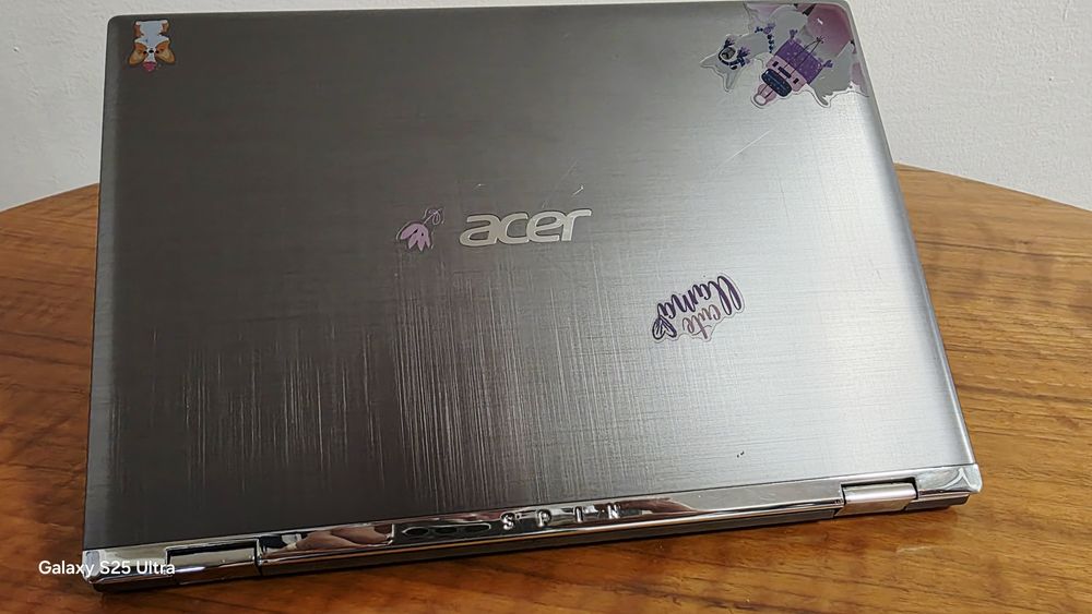 Laptop tableta acer 2 in 1