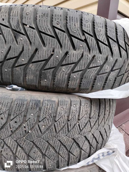 Продам б/у резину. 225/65 R17