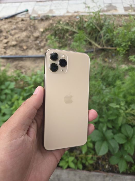 Продам телефон iPhone 11 Pro