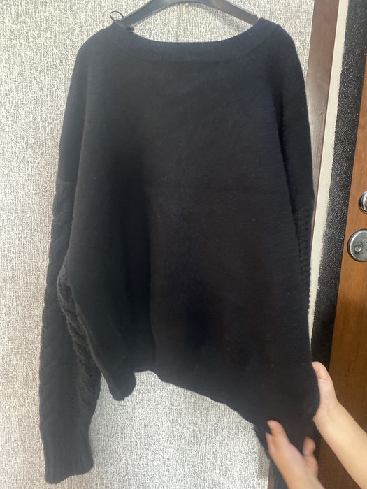 Продам кофту Zara