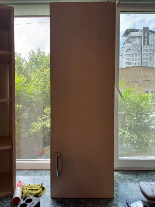 Шкаф шкафчик с полками