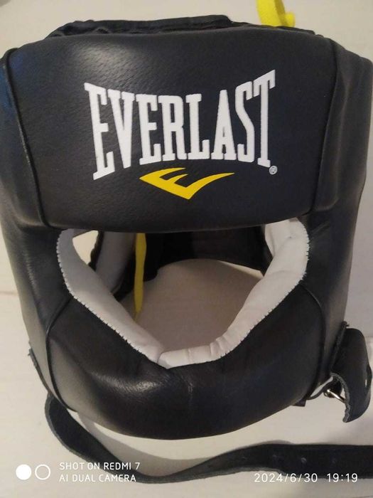 Шлем Everlast  для единоборств