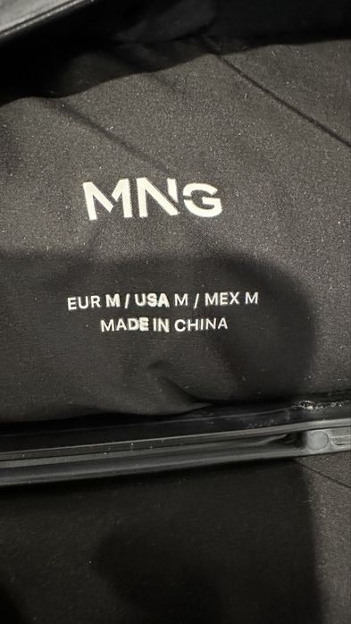 Куртка Mango новая