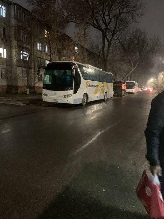 Avtobus golden dragon