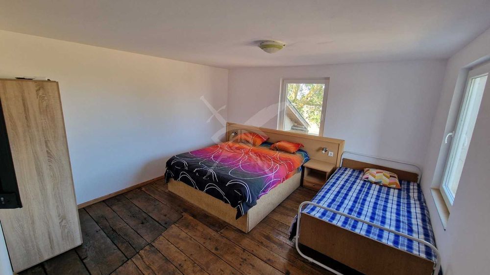 Къща в село Козичино 72100