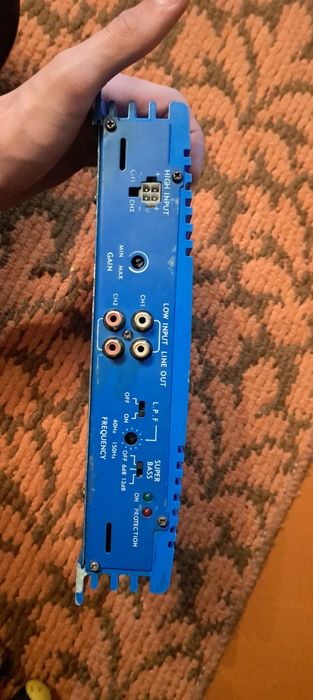 Продам усилитель