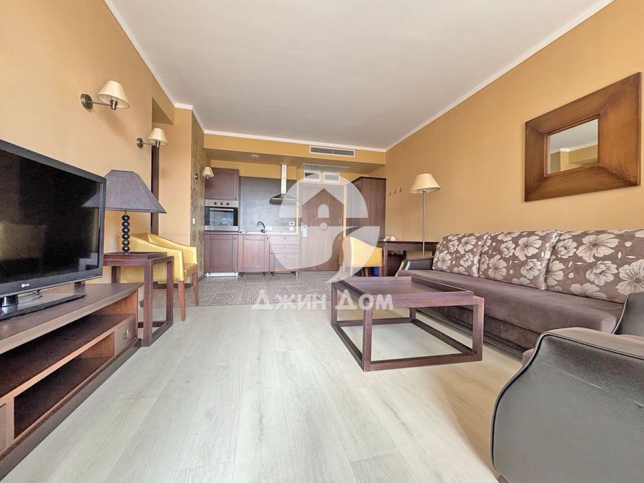 Продава се Двустаен апартамент в к.к. Слънчев бряг - 69 кв.м за 1283 €/кв.м - Снимка #1