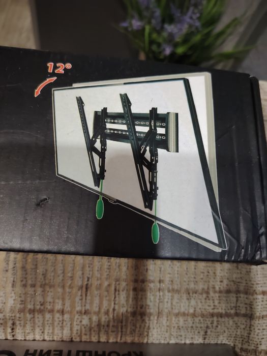 Крепление кранштейн, для телевизора ,Есть Установка