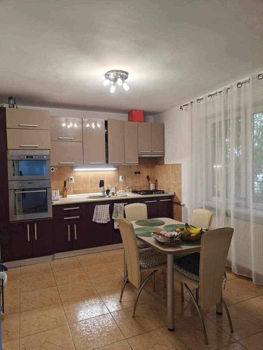 Colega de apartament