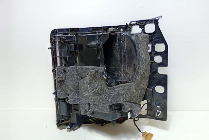 Torpedou 8K1880302B Audi A5 8T