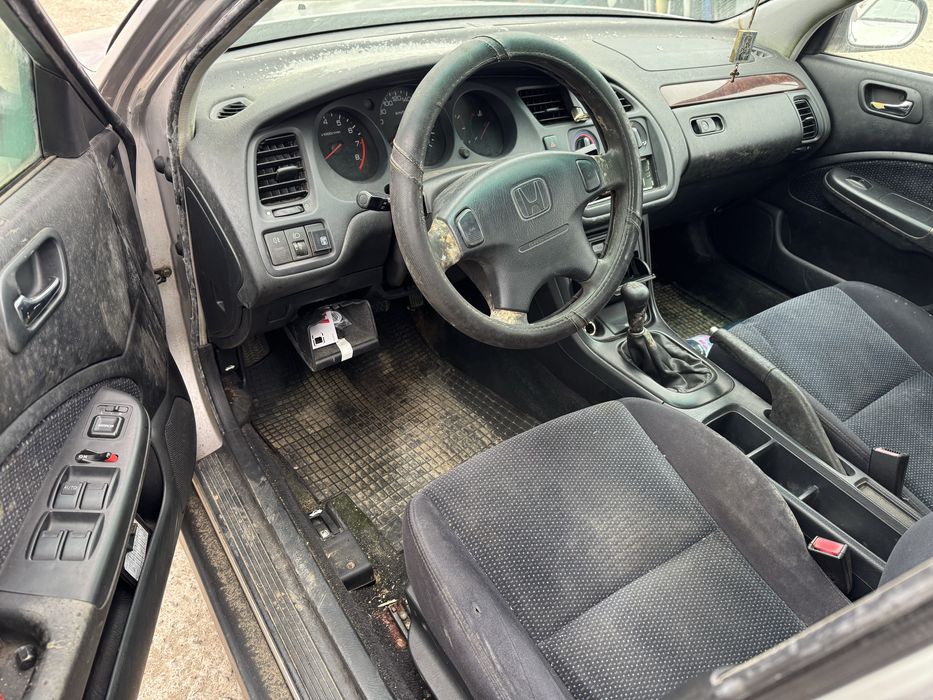 Хонда Акорд 1.6i 16v 115кс 2001г На Чадти