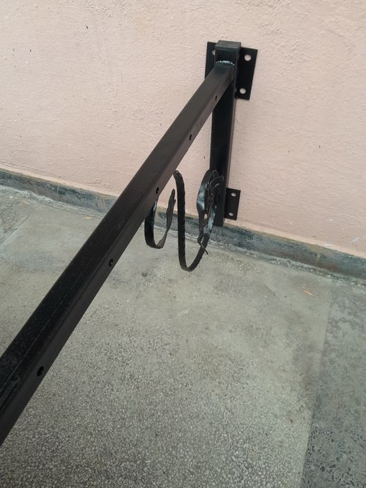 Метален стенен сушилник за дрехи – ръчна изработка, комплект 2 бр