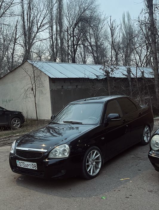 Приора сатылады 2012г седан