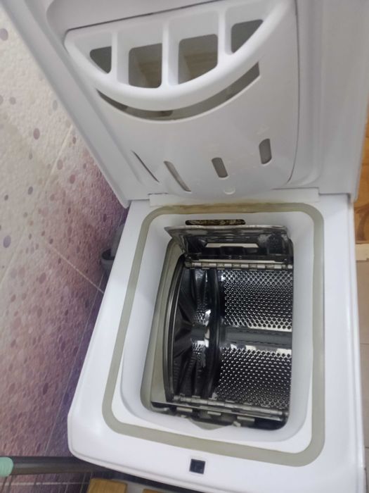 Стиральная машина Hotpoint Ariston