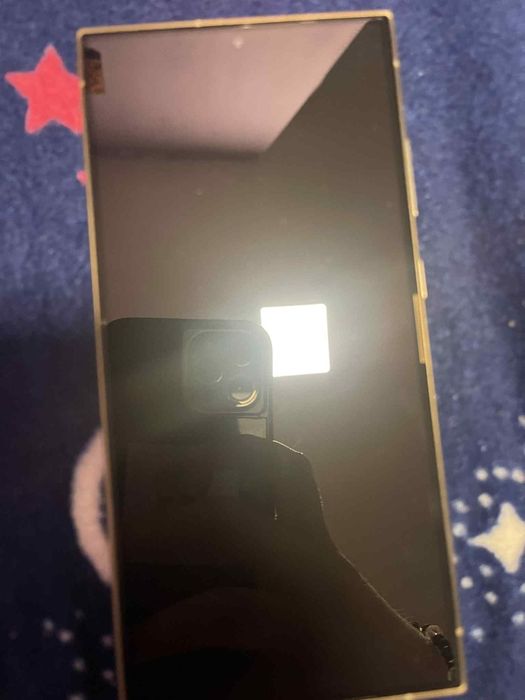 S24 ultra Telefon Nou Nu are nici un Defect telefonul este impecabil