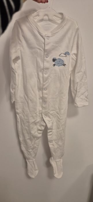 LOT John Lewis 9-12  бебешки ромпъри, бодита с къс ръкав и чорапки