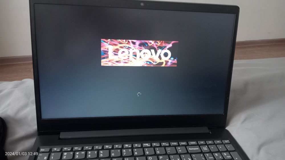 Lenova Ноутбук новый