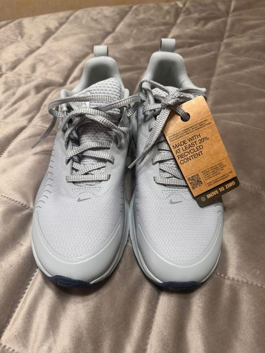 Продам кроссовки Nike Air Max