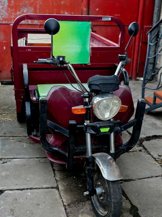Triciclu electric
