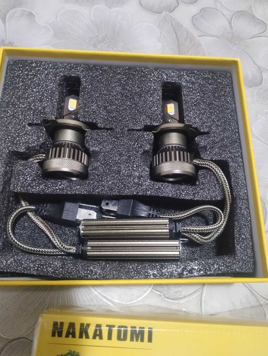 Лед крушки Н4 NAKATOMI