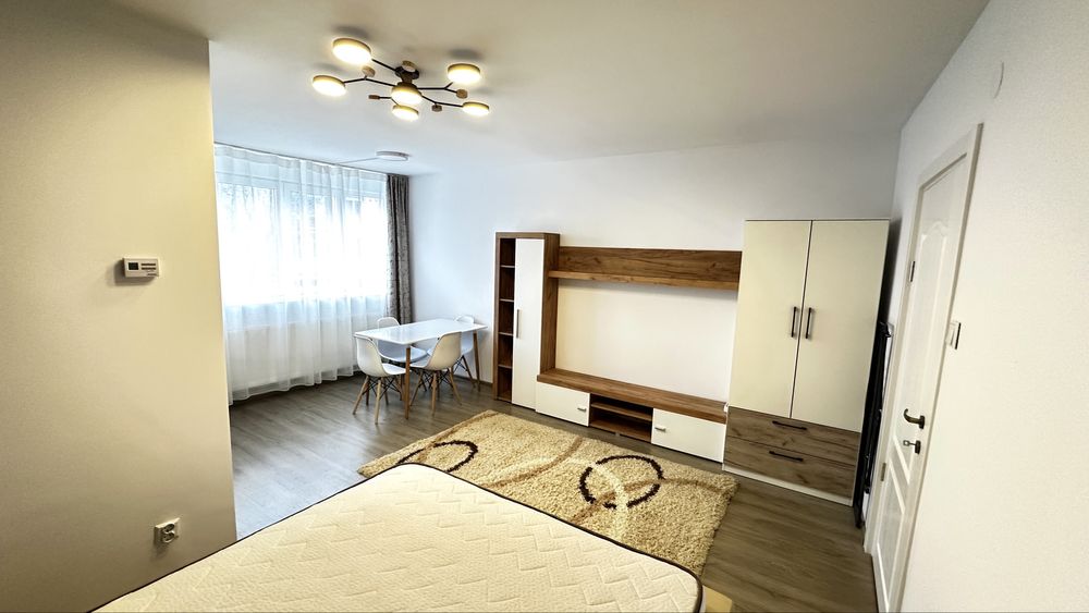 Garsoniera 32 mp DE INCHIRIAT, etaj 2, Baia Mare //zona Motorului.