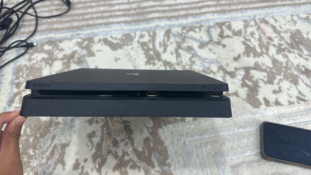 sony playstation slim 4