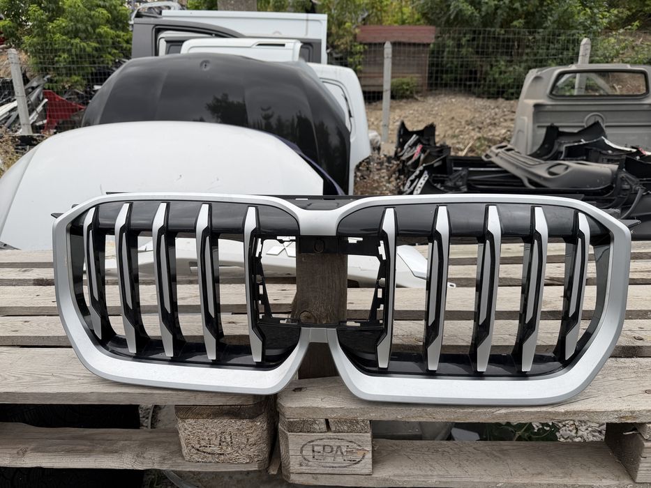 Решетка BMW X1 U11/U12