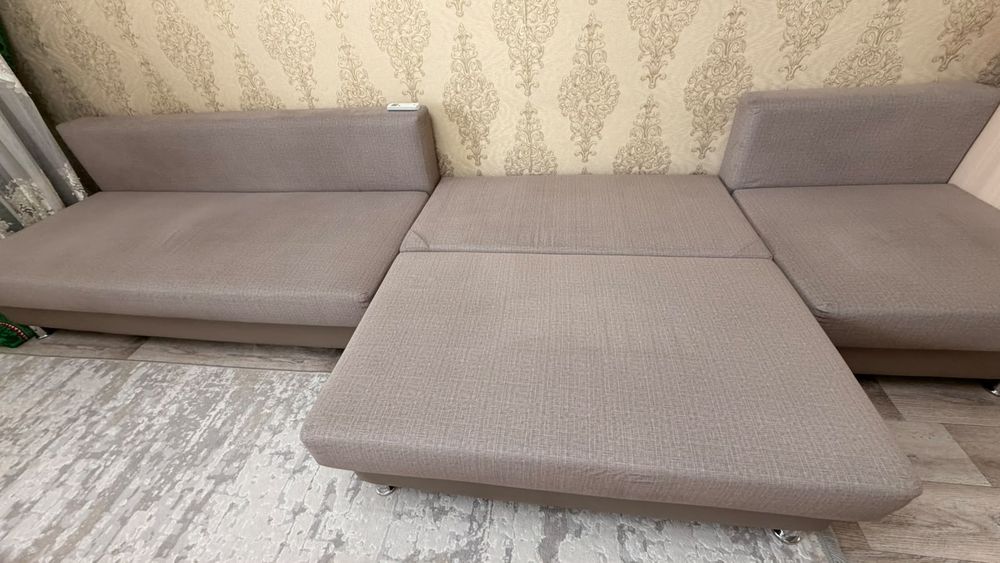 Мягкий мебель диван