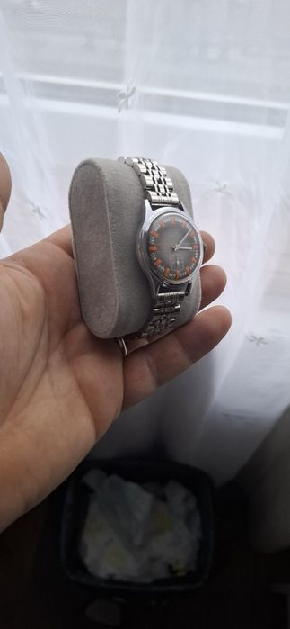 Ceas Rover Swiss si ceas Raketa placat cu aur URSS
LICITATIE