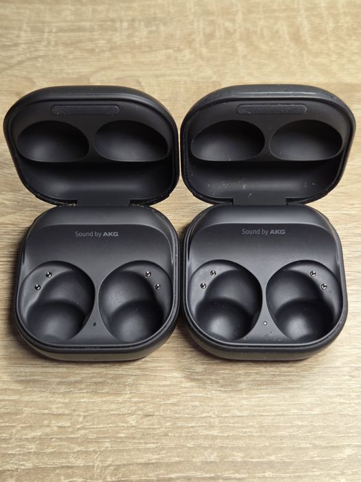 Зарядные кейсы для Samsung Galaxy Buds 2 Pro