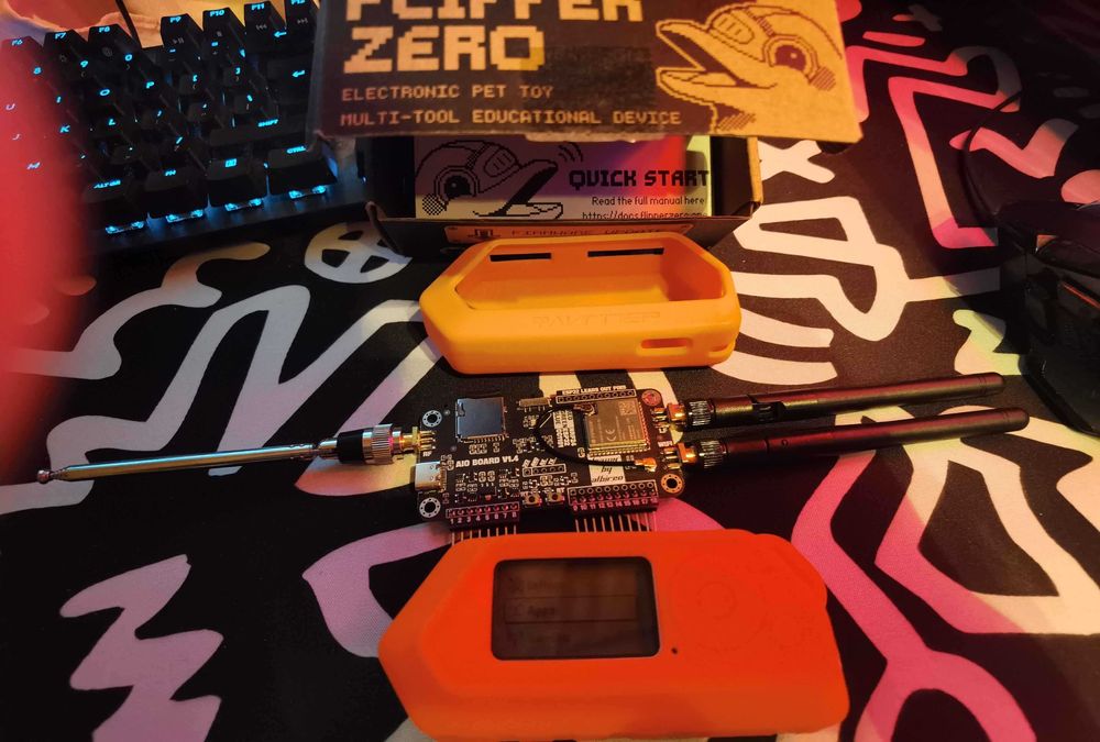 Flipper zero Чисто нов с 2 кейса