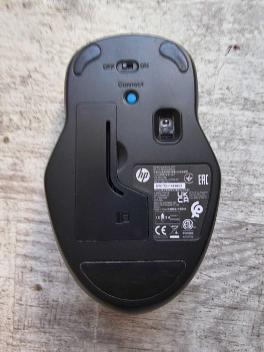 HP Wireless Mouse 250. Receiver USB inclus. Impecabil!