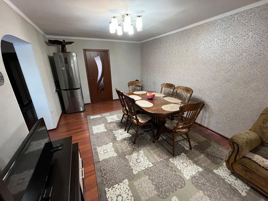 Продам добротный теплый дом