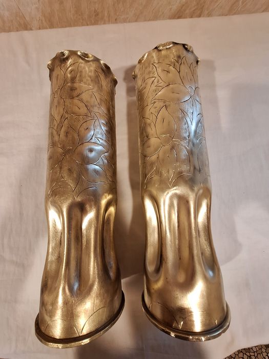 Месингови вази от гилзи