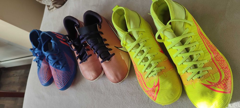 Бутонки NIKE Mercurial размер 35 и размер 36,5  и   ADIDAS размер 32