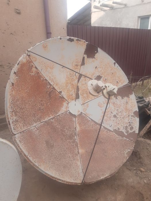 Sputnikovaya antenna