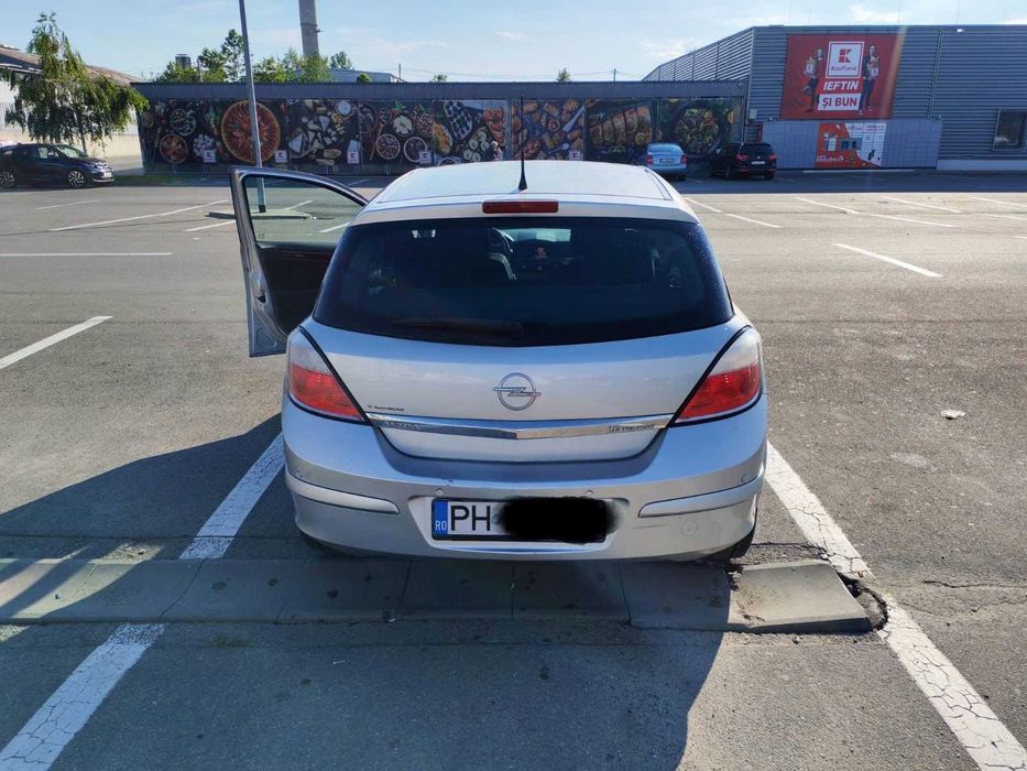 OPEL Astra 2005 — imagine 3