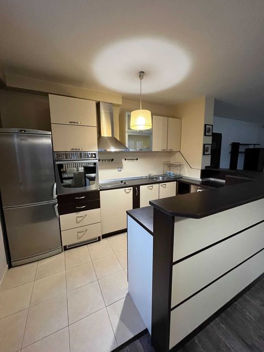 Дава се под наем Двустаен апартамент в София, Гоце Делчев - 90 кв.м за 765 € - Снимка #3